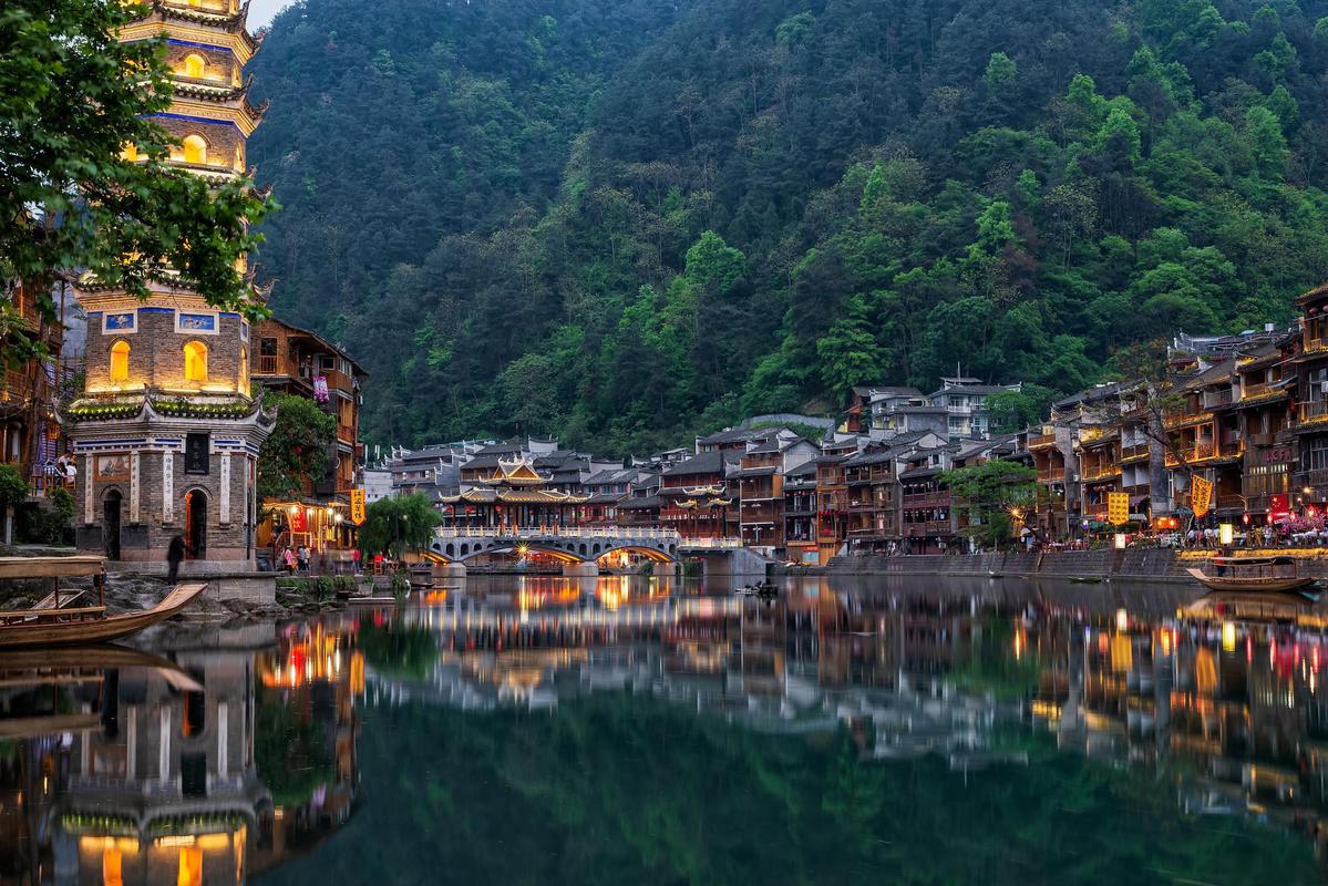 湖南旅游体验最佳城市是哪一个？