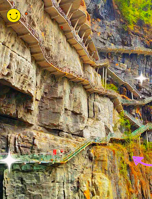 文艺风，- 省外三日游，哪些景点值得一探究竟？，- 省外旅游景点推荐，三日游何处最风情？，活泼风，- 省外三日游，超好玩的景点都有啥呀？，- 嘿！省外旅游景点推荐，三日游选哪儿好？，正式风，- 省外旅游景点推荐，三日游行程如何规划佳？，- 关于省外旅游景点推荐，三日游有何优选？