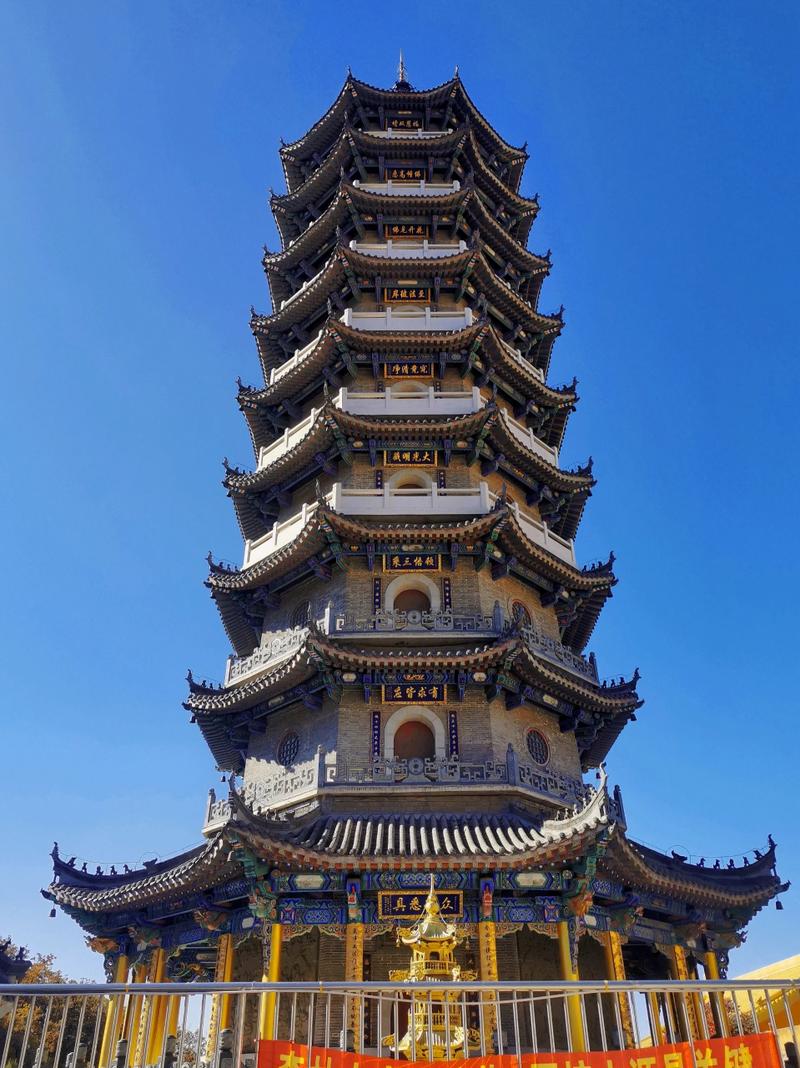 文艺风，- 铁岭昌图县旅游景点众多，究竟哪里最好玩呢？，- 探寻铁岭昌图县，哪个旅游景点最好玩呀？，活泼风，- 嘿！铁岭昌图县旅游景点，哪里最好玩哟？，- 哇塞！铁岭昌图县景点那么多，哪里最好玩嘞？，正式风，- 关于铁岭昌图县旅游景点，哪里最具游玩价值呢？，- 铁岭昌图县诸多旅游景点中，哪里最好玩呢？