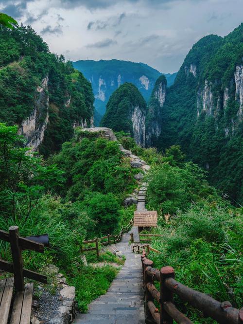 湘西旅游景点哪里好玩一点