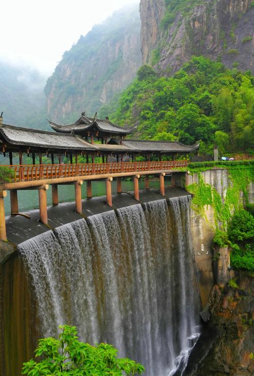 浙江天台山最佳旅游城市是哪里