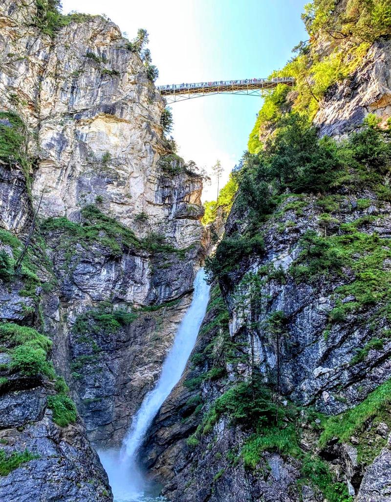 哪里好玩旅游景点多一点