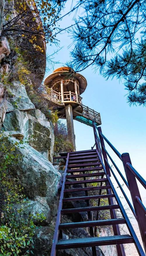 旅游景点山区哪里好玩一点